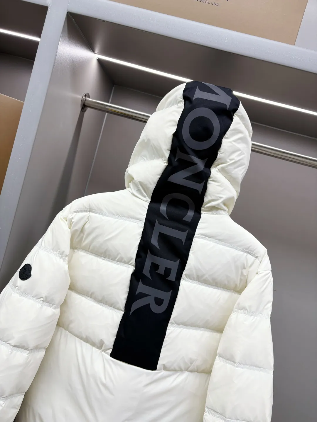 Moncler New Arrival Classic Black White ， Same Style， 。 ， ， ， ， ～ ， ， ， ， ， ， ～ Sizes：M-XXXL ：Black White Yellow
